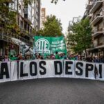 Estatales despedidos, políticas públicas suprimidas
