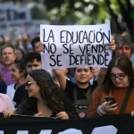 La destrucción de la universidad pública avanza, mientras el gobierno incumple la Ley de Financiamiento
